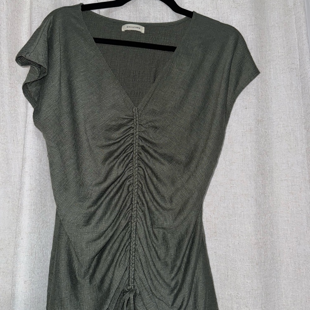 Max Studio Olive Ruched Drawstring Top - Picture 4 of 4